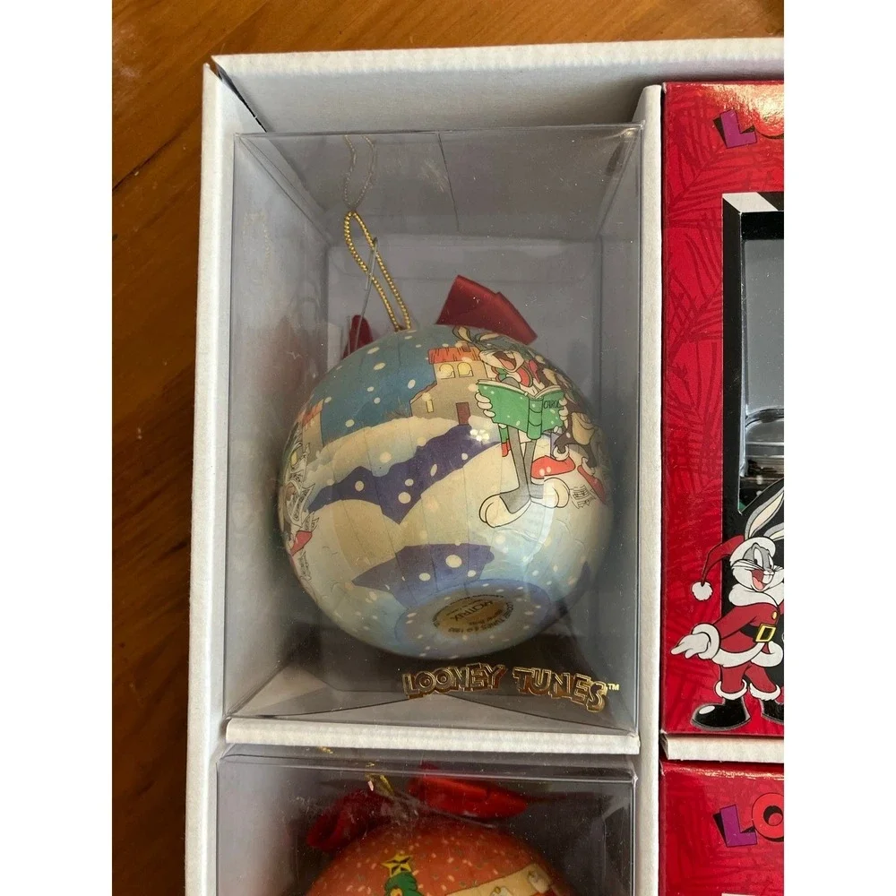 Looney Tunes Christmas‎ Ornaments